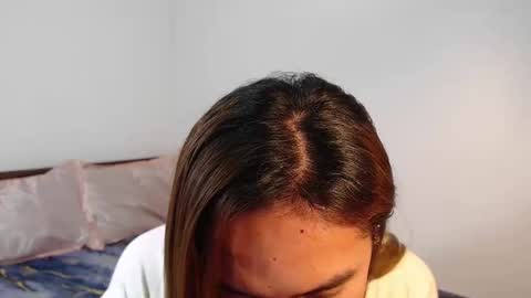 Snapshot of urlovelypinayxxx chatting on 11.20.25 MIYA online show from 11.20.25