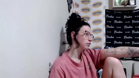 Snapshot of urmomalexx chatting on 03.21.26 urmomalexx online show from 03.21.26