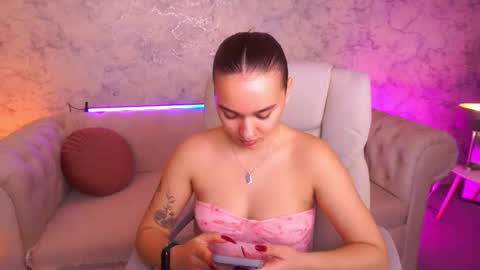 MusaPleasure online show from 10.28.25