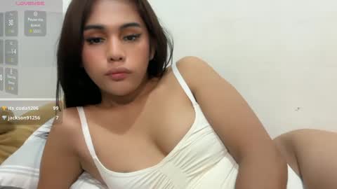 urmystical_sofie online show from 05.15.26