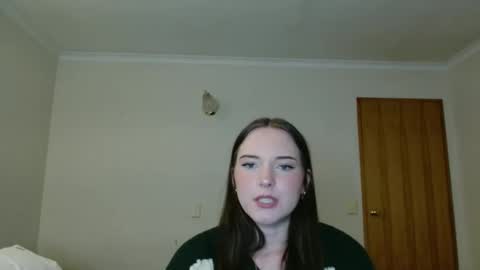Goddess Millie online show from 06.04.26