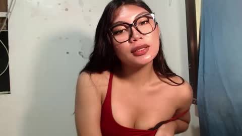 Snapshot of urpinay_sandra69 chatting on 05.20.26 urpinay_sandra69 online show from 05.20.26