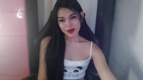 Snapshot of urpinayjenfuckerxxx chatting on 01.20.25 Jenny online show from 01.20.25