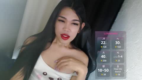 Snapshot of urpinayjenfuckerxxx chatting on 02.22.25 Jenny online show from 02.22.25