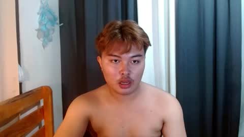 Snapshot of urpinoyjohnx chatting on 10.03.25 urpinoyjohnx online show from 10.03.25