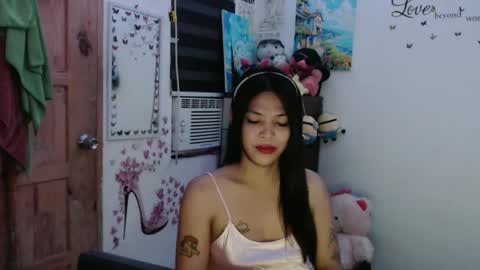 hi im kim online show from 10.07.25