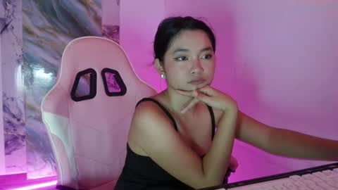 ursweet_elaine online show from 07.14.26