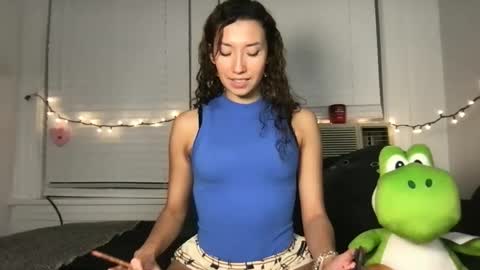 Lily online show from 12.23.25