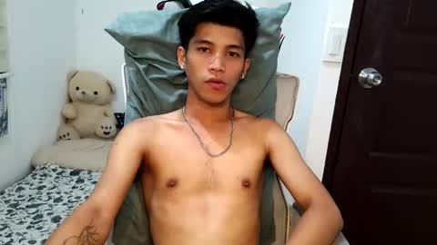 ursweetie_boy online show from 04.24.26