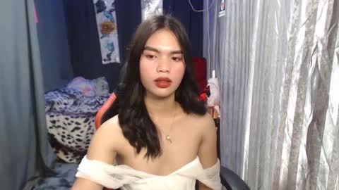 urtereshameow online show from 02.18.25