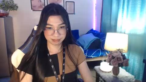 Snapshot of urwetasianprincessxx chatting on 12.25.24 Ashley Kate Mateo Gray online show from 12.25.24