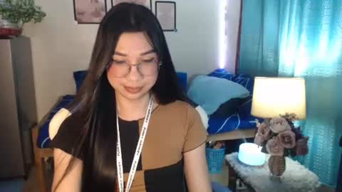 Snapshot of urwetasianprincessxx chatting on 01.07.25 Ashley Kate Mateo Gray online show from 01.07.25