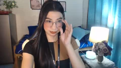 Snapshot of urwetasianprincessxx chatting on 01.28.25 Ashley Kate Mateo Gray online show from 01.28.25
