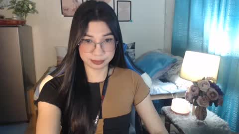 Snapshot of urwetasianprincessxx chatting on 02.04.25 Ashley Kate Mateo Gray online show from 02.04.25