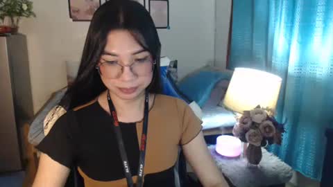 Snapshot of urwetasianprincessxx chatting on 02.25.25 Ashley Kate Mateo Gray online show from 02.25.25
