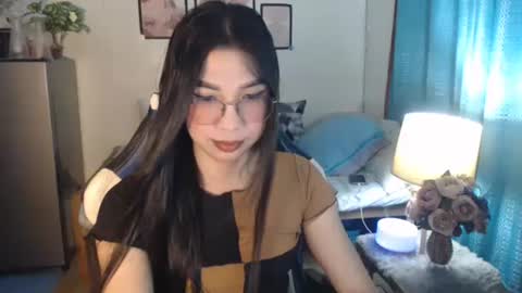 Snapshot of urwetasianprincessxx chatting on 03.09.25 Ashley Kate Mateo Gray online show from 03.09.25