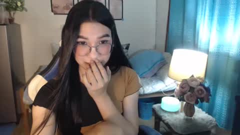 Snapshot of urwetasianprincessxx chatting on 03.09.25 Ashley Kate Mateo Gray online show from 03.09.25