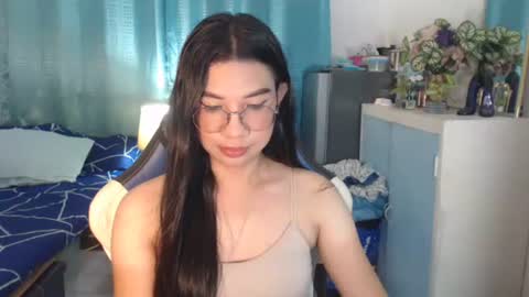 Snapshot of urwetasianprincessxx chatting on 10.20.25 Ashley Kate Mateo Gray online show from 10.20.25