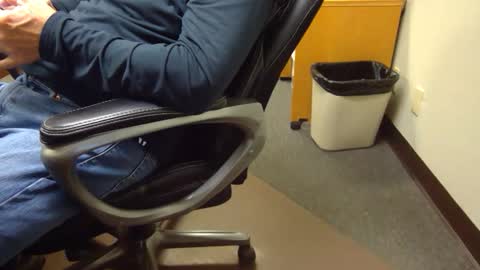 useemie online show from 10.29.25