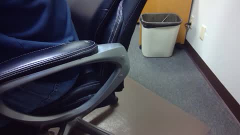 useemie online show from 02.15.26