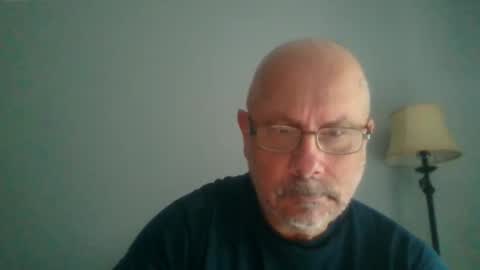 Snapshot of usonion chatting on 01.05.25 Jim online show from 01.05.25