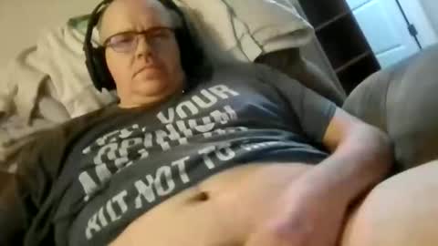 Snapshot of usstarr1 chatting on 10.28.25 usstarr1 online show from 10.28.25