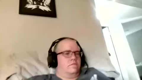 Snapshot of usstarr1 chatting on 10.31.25 usstarr1 online show from 10.31.25