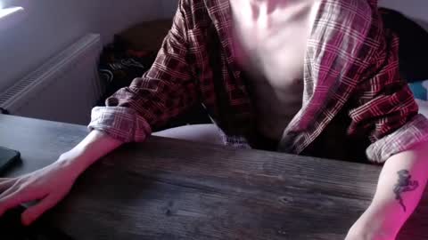 Excuse me online show from 03.04.25