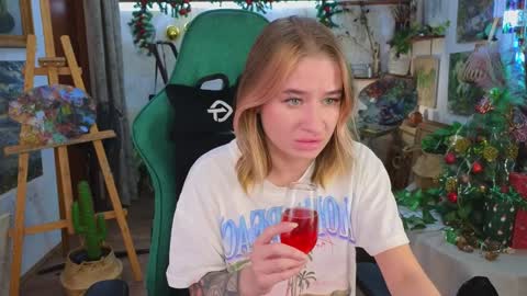 Leila online show from 01.01.25