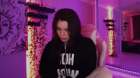 Eva online show from 12.08.24