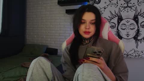 Eva online show from 01.17.25