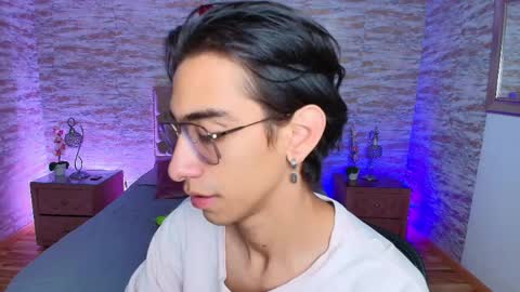 UYUKIE online show from 04.01.26