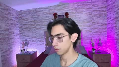 UYUKIE online show from 04.13.26