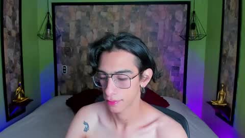 UYUKIE online show from 04.16.26