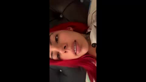 Snapshot of vaalen_ chatting on 09.13.25 valentina online show from 09.13.25