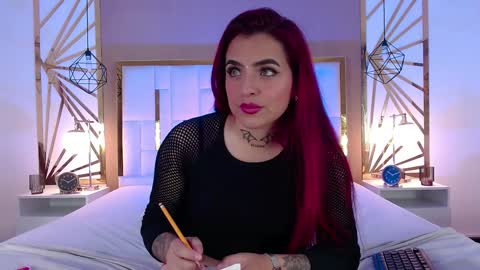 Snapshot of vaaleriee_miller_ chatting on 02.06.25 valeriee miller online show from 02.06.25