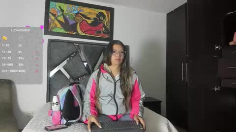 Vahiolet smith online show from 10.08.25