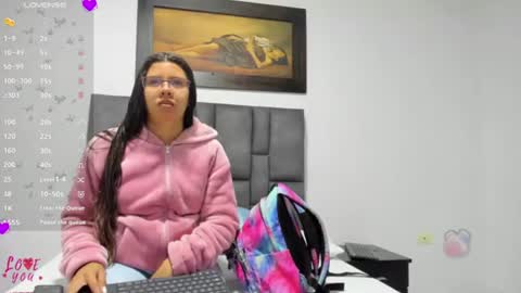 Snapshot of vahiolet_smith chatting on 07.21.26 Vahiolet smith online show from 07.21.26