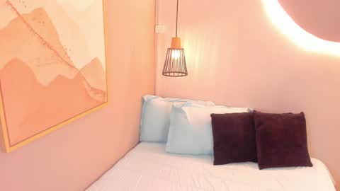 Vaioleth online show from 12.03.24