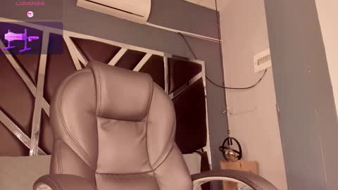 Snapshot of vaiolethsan chatting on 02.07.26 Vaioleth online show from 02.07.26