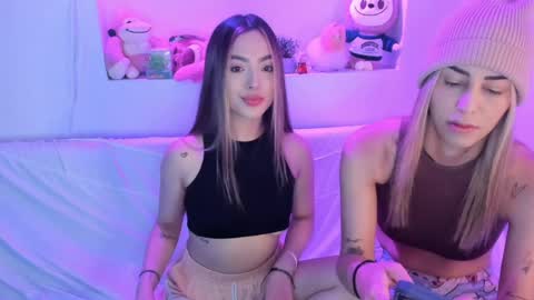 vaiolett_69 online show from 04.05.26