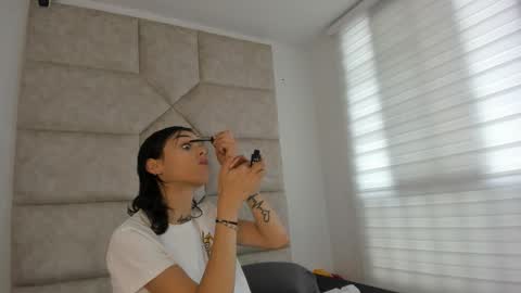 Snapshot of vaiolett_smith chatting on 11.07.25 V A I O L E T T S M I T H online show from 11.07.25