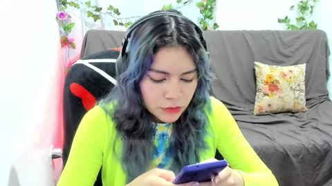 Snapshot of vaioletuwu chatting on 02.08.26 Vaiolet1314 online show from 02.08.26