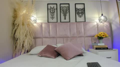 Snapshot of vaithiare_stone chatting on 04.14.26 Daniela online show from 04.14.26