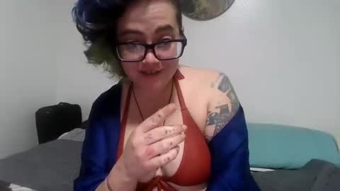 valarieak online show from 10.02.25