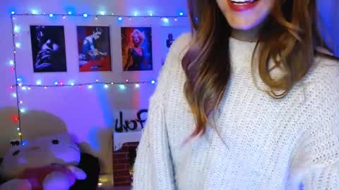 Hi I am Valcooky online show from 02.11.25