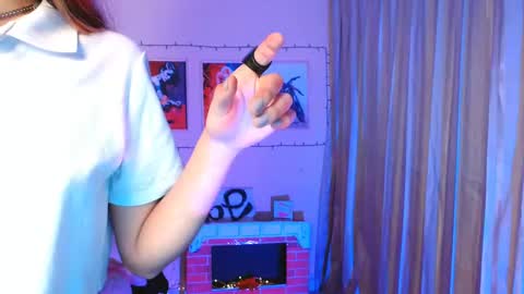 Hi I am Valcooky online show from 02.23.25