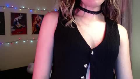 Hi I am Valcooky online show from 10.08.25