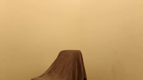 Snapshot of valdovinosr345 chatting on 11.17.25 Daddy 007 online show from 11.17.25