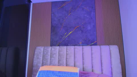 Snapshot of vale_castro1 chatting on 12.04.25 Valentina online show from 12.04.25